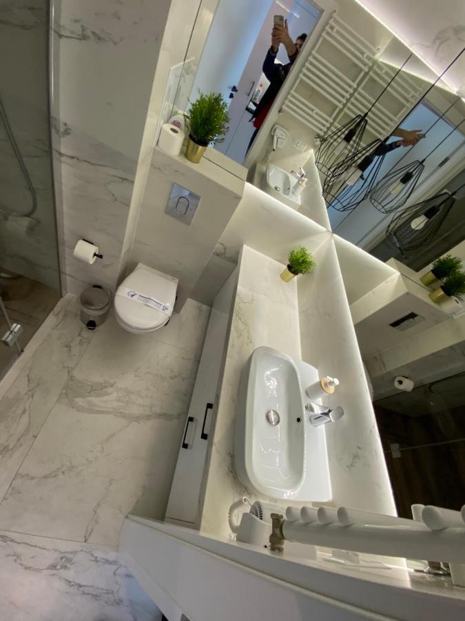 Apartpark Albus1 シフィノウイシチェ エクステリア 写真